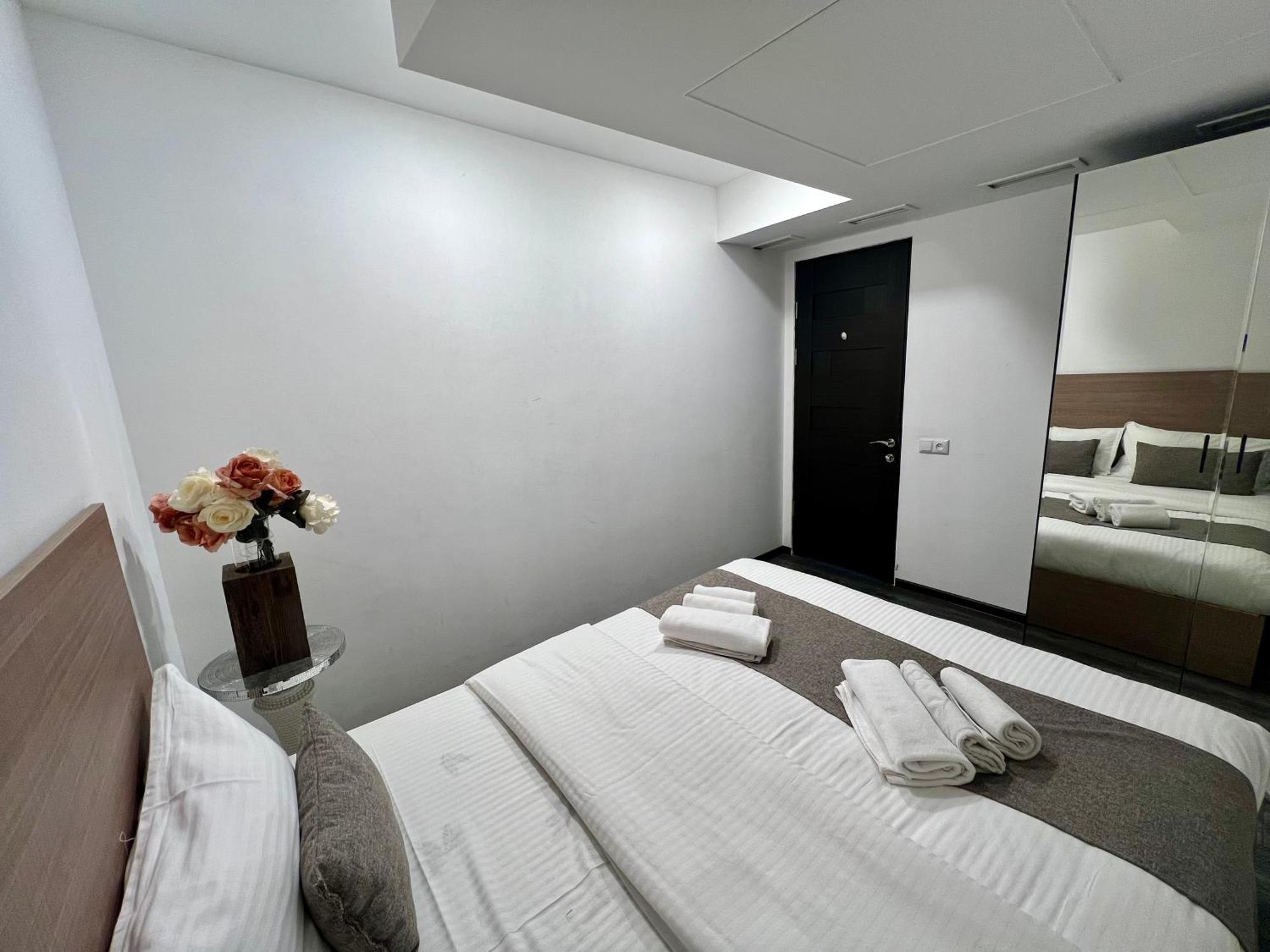 Yvn Tumanyan Apart-Hotel Ереван Экстерьер фото